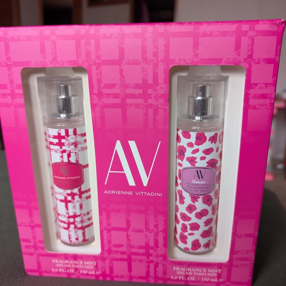 Adrienne Vittadini Pink Fragrance Mist Duo